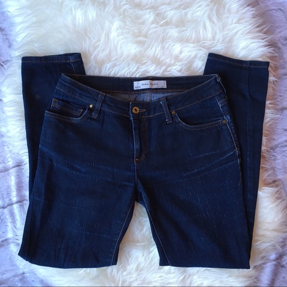 Zara Dark Wash Skinny Jeans - Picture 2 of 8